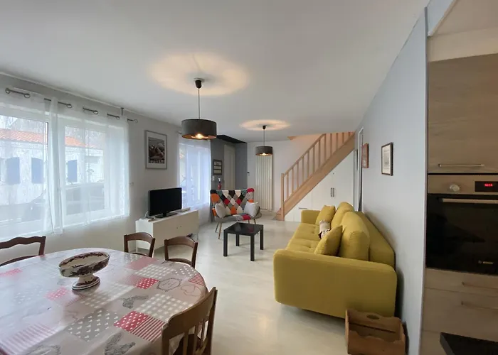 Hébergement de vacances Belle Maison Proche Centre - Wifi *